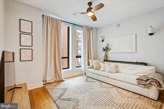 1211 Van St SE, Unit 902 in Washington, DC - Building Photo - Building Photo