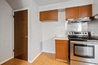 4096 Appleby Ct in Richton Park, IL - Building Photo - Building Photo