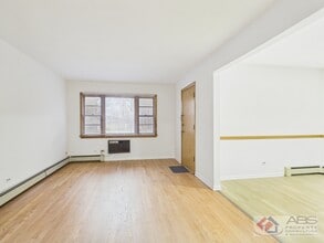 11219 S Martin Luther King Dr in Chicago, IL - Building Photo - Building Photo