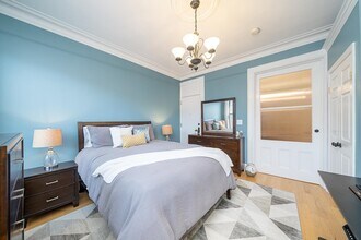 1009 Willow Ave in Hoboken, NJ - Building Photo - Building Photo