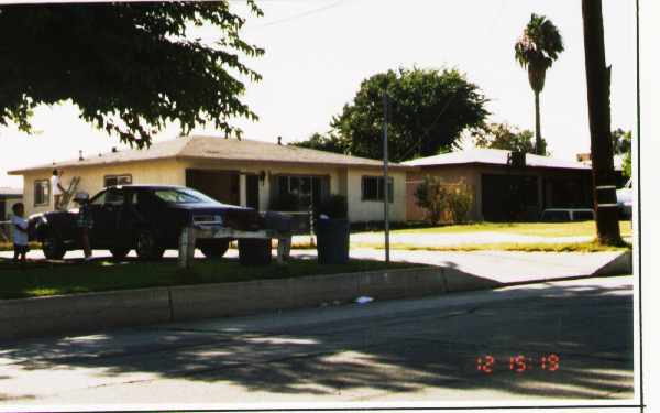 12786 Magnolia Ave in Chino, CA - Building Photo