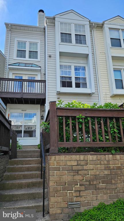 6008 Rabbit Hill Ct in Centreville, VA - Building Photo - Building Photo