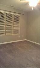 1158 Voskamp St in Pittsburgh, PA - Building Photo - Building Photo