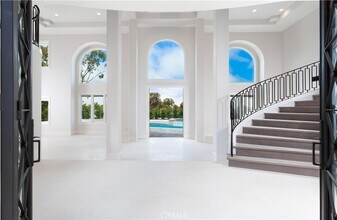 5 Longboat in Newport Beach, CA - Building Photo - Building Photo