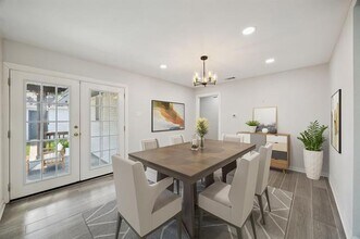 9670 Lynbrook Dr in Dallas, TX - Building Photo - Building Photo