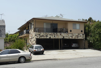 1339 N Hobart Blvd in Los Angeles, CA - Building Photo - Building Photo