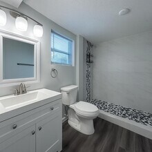 920 Selkirk St in West Palm Beach, FL - Building Photo - Building Photo