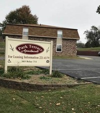 Park Terrace Apartments in Hannibal, MO - Foto de edificio - Building Photo