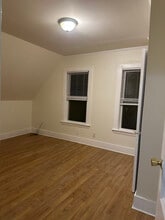 59 Greenwood St, Unit 2 in Melrose, MA - Building Photo - Building Photo