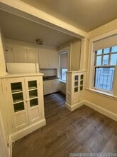 1622 Massachusetts Ave, Unit 7 in Cambridge, MA - Foto de edificio - Building Photo