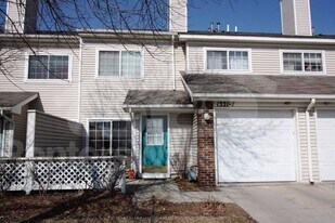 1321 SE Delaware Ave in Ankeny, IA - Building Photo