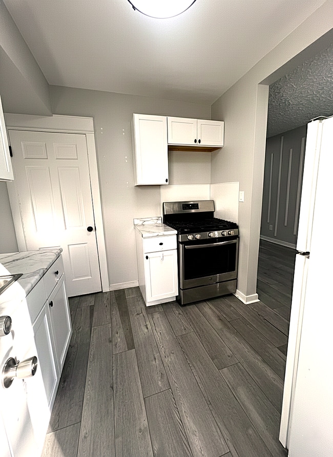 1008 Kingman Cir, Unit 1008 Kingman Circle 2 in Des Moines, IA - Building Photo - Building Photo