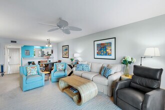 784 County Rd 951 in Marco Island, FL - Building Photo - Building Photo