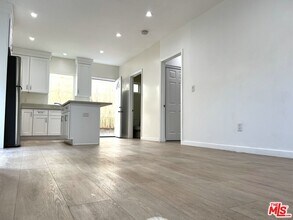 506 Croft Ave in West Hollywood, CA - Building Photo - Building Photo