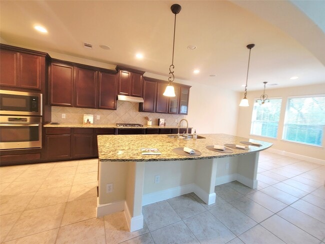 property at 5822 Crawford Hill Ln