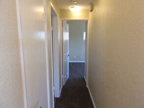 4672 Long Branch Ave in San Diego, CA - Building Photo - Building Photo