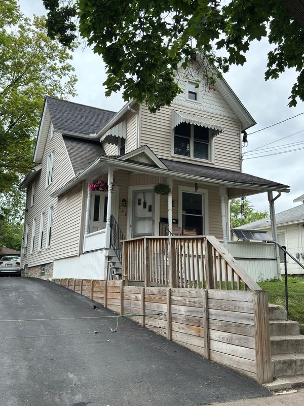property at 260 Chestnut St