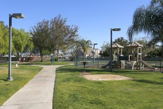 Legends at Rancho Belago in Moreno Valley, CA - Foto de edificio - Other