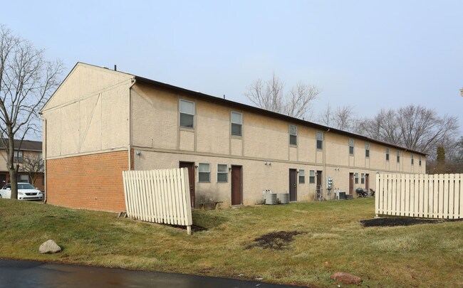 Canyon Commons Apartments in Columbus, OH - Foto de edificio - Building Photo