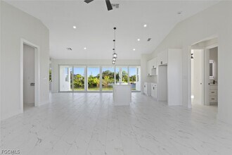 4306 NW 35th St in Cape Coral, FL - Building Photo - Building Photo