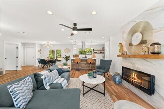 5102 Ravensdale Ln in Austin, TX - Building Photo - Building Photo