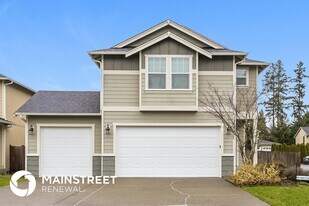 8117 207th St E in Spanaway, WA - Building Photo