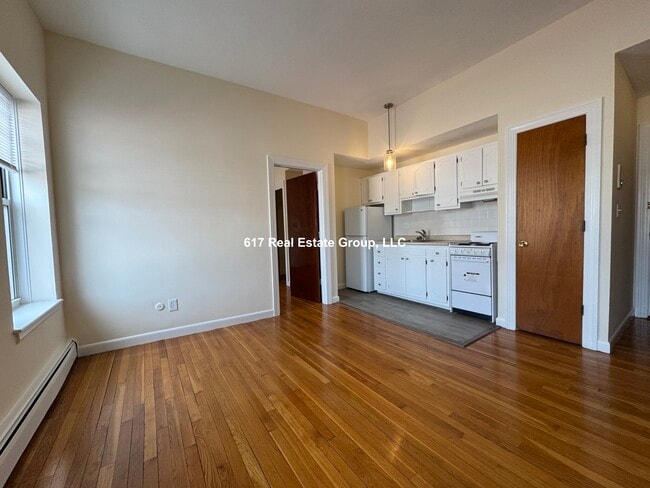 168 N Beacon St in Boston, MA - Building Photo - Building Photo