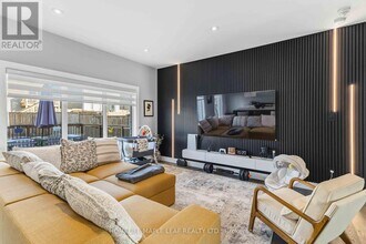 1576 Dylan St in London, ON - Building Photo - Building Photo