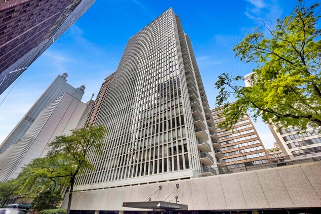 property at 200 E Delaware Pl