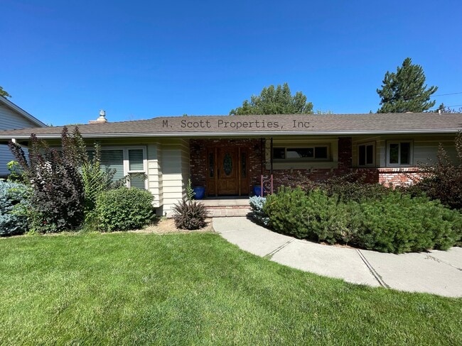 property at 1626 10th St