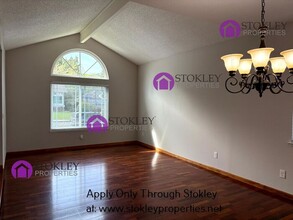 5401 Morengo Dr in Concord, CA - Building Photo - Building Photo
