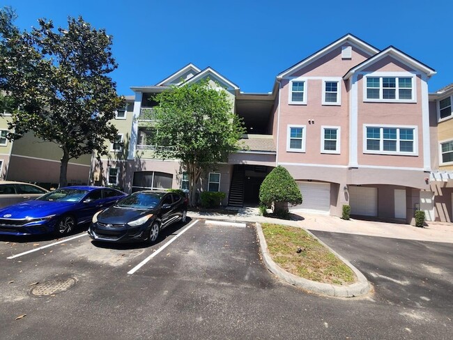 6663 Queens Borough Ave, Unit 202 in Orlando, FL - Building Photo - Building Photo