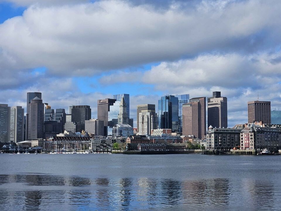 71 Border St, Unit 1 in Boston, MA - Building Photo