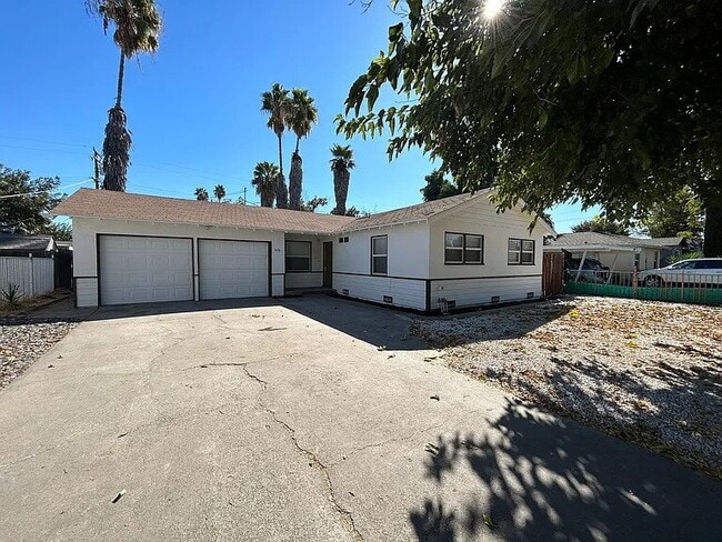 property at 508 El Vista Ave