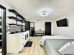 1731 Grayson Dr in Orlando, FL - Foto de edificio - Building Photo