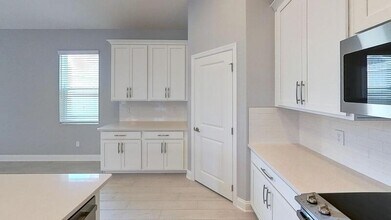 640 Becklow St in Debary, FL - Building Photo - Building Photo