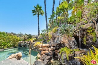 2625 Mar Lu Dr in Los Angeles, CA - Building Photo - Building Photo