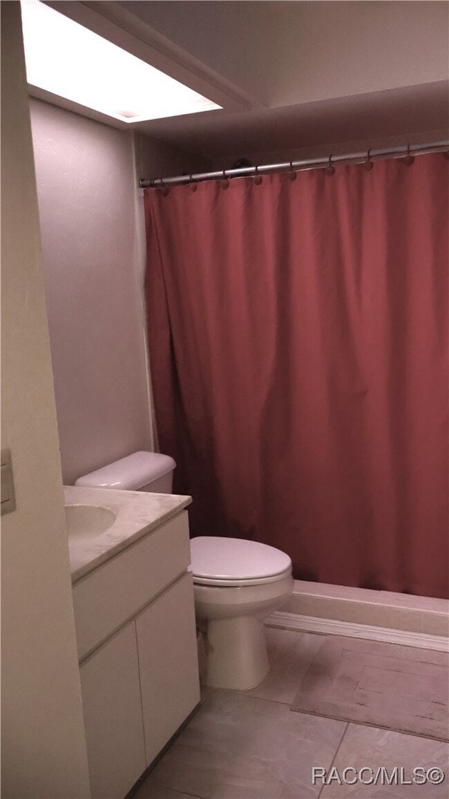 property at 115 E Hartford St