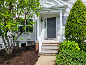 616 Wagonwheel Rd in Lititz, PA - Building Photo - Building Photo