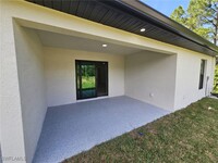 719 Eisenhower Blvd in Lehigh Acres, FL - Building Photo - Building Photo