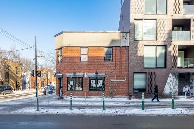 4347 de Laroche in Montréal, QC - Building Photo - Building Photo