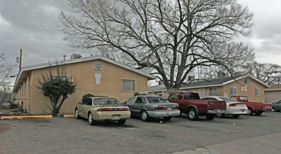 424-428 Mesilla St SE in Albuquerque, NM - Building Photo - Building Photo