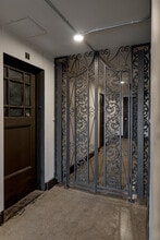 Heather Hall in Detroit, MI - Foto de edificio - Building Photo