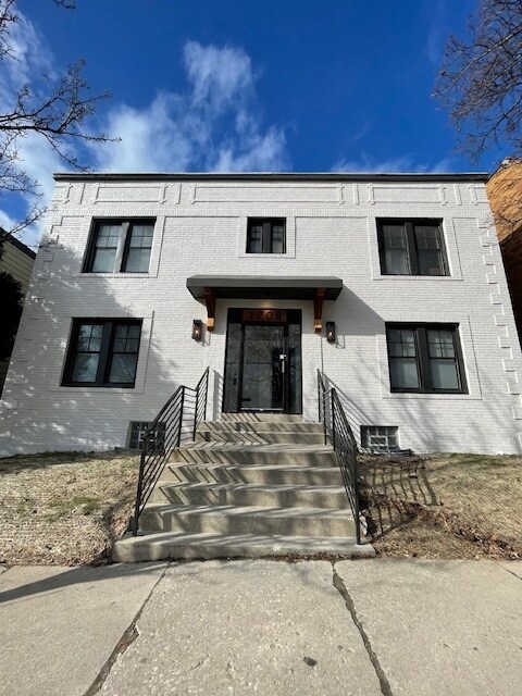 1708 E Geneva Pl, Unit #3
