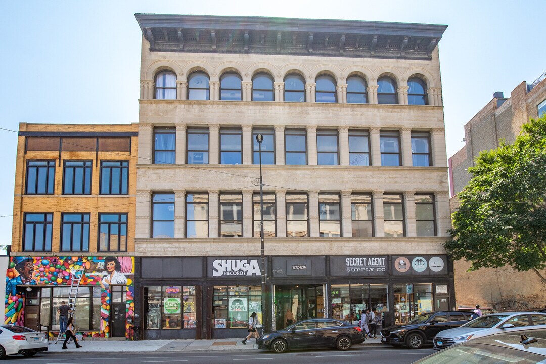 1278 N Milwaukee Ave in Chicago, IL - Building Photo