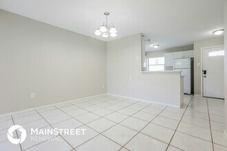 7517 Lyncrest St in North Port, FL - Building Photo - Building Photo