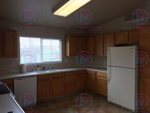 17863 Bear River Ct in Reno, NV - Building Photo - Building Photo