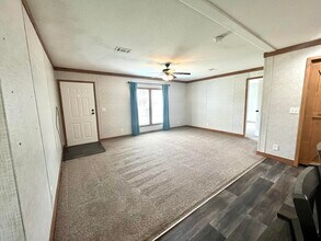 4800 Davis Ln in Crestview, FL - Building Photo - Building Photo