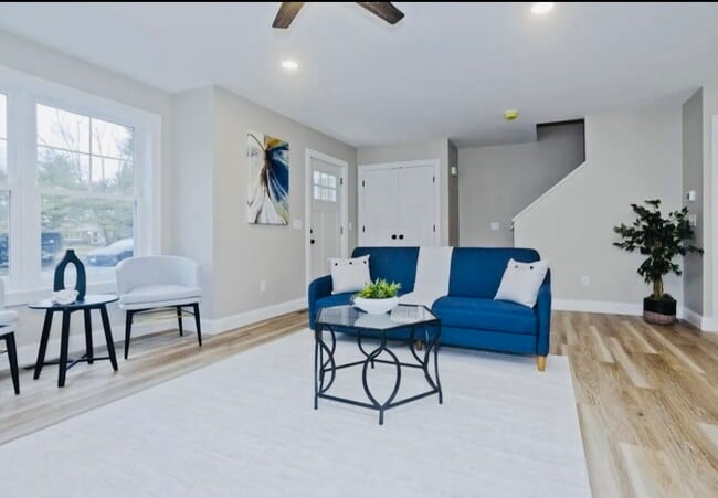 5 Bay Rd, Unit Unit5A in Belchertown, MA - Building Photo - Building Photo
