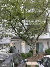 7703 Lafayette Forest Dr in Annandale, VA - Building Photo - Building Photo